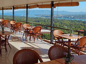 Le Panorama Restaurant @ Bohol Vantage Resort